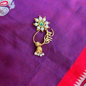 Traditional Pearl & Floral Nath – Maharashtrian Bridal Style